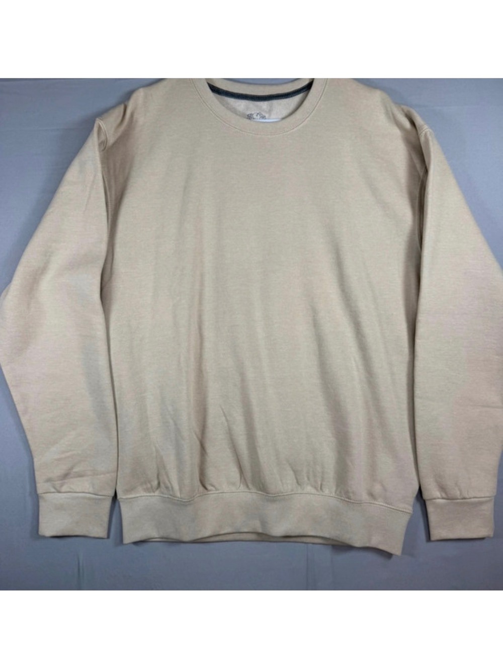 Fruit of the Loom Large Beige Crewneck Sweatshirt
